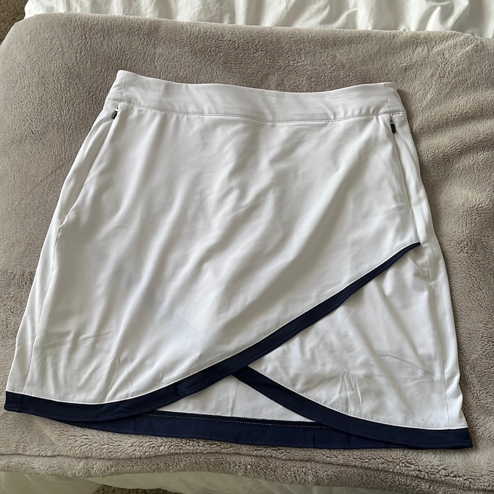 Peter Millar Womens tennis skirt NEVER WORN